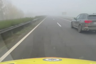 160-nal is ment a mentő, mégis faképnél hagyták az M3-ason