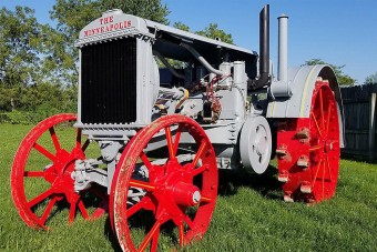 2,5 milliárdért vettek használt traktorokat