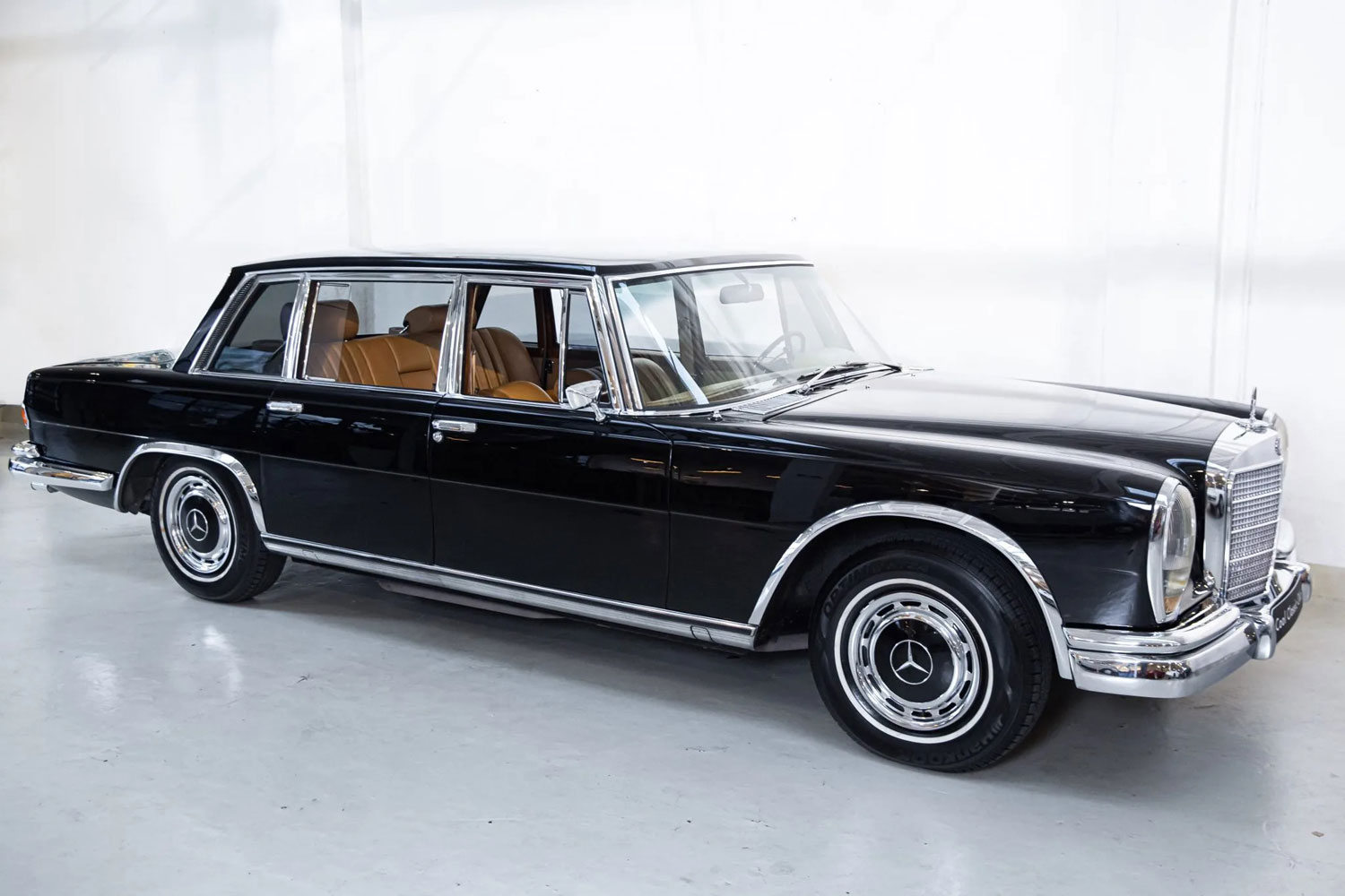 50 éve ez volt a luxus csúcsa a Mercedesnél 4