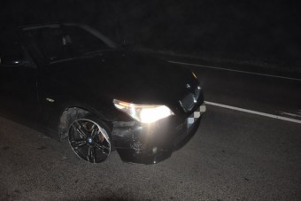 Járó motorral hagyta a gyöngyösi bolt előtt a BMW-jét, azonnal el is lopták