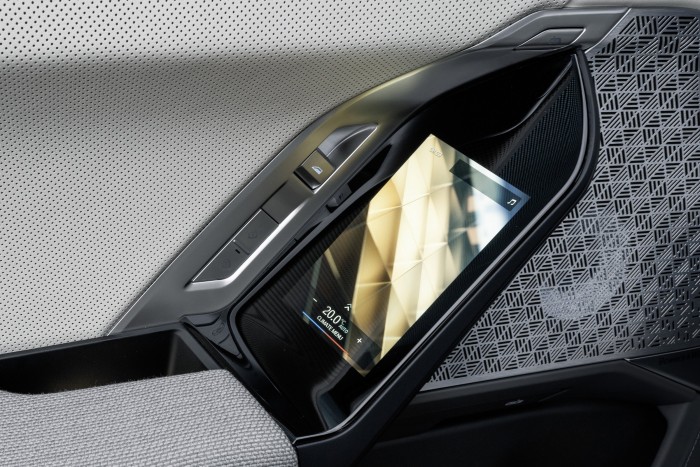 Elébe megy a jövőnek a BMW új zászlóshajója 8