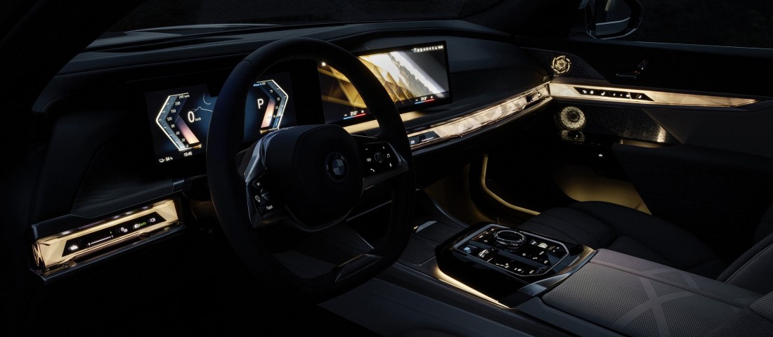 Elébe megy a jövőnek a BMW új zászlóshajója