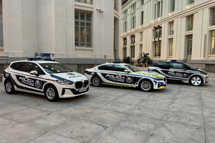 Hótolót is kapott a legújabb rendőr-BMW 2