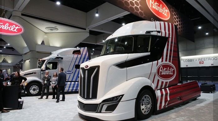 A Peterbilt megmutatta, milyen lesz a jövő csőröse 1
