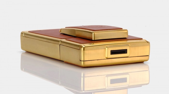 Aranyból készült az ikonikus fényképező ünnepi kiadása 2