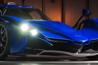 Közúti hipersportkocsi épül Csehországban