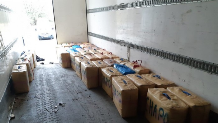 Milliárdos drogszállítmánnyal bukott le egy kamionsofőr 1