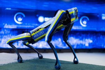 Közel állunk ahhoz, hogy embert ölhessenek a rendőrrobotok