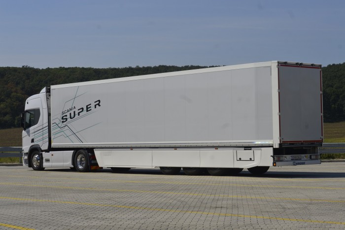 Egy kamion, amit csak szupernek hívnak 12