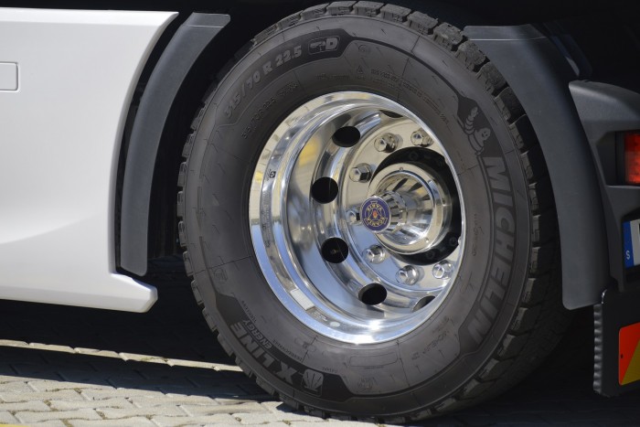 Egy kamion, amit csak szupernek hívnak 10