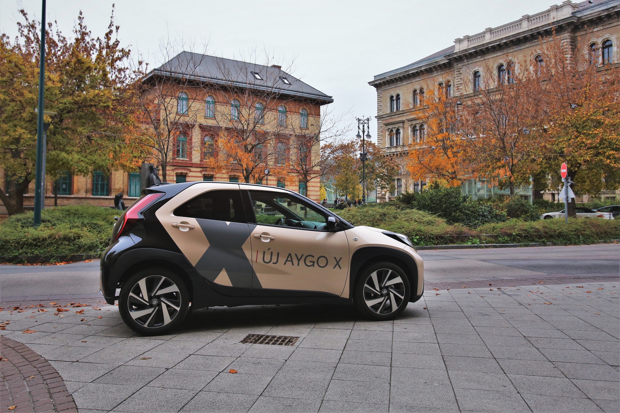 Privát vételnek ez a Toyota már luxus – Aygo X 11