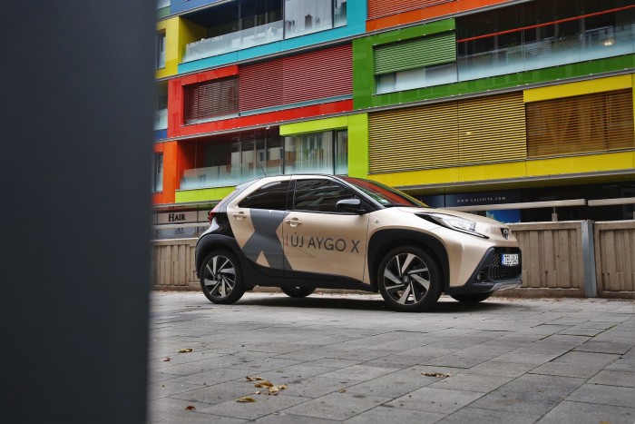 Privát vételnek ez a Toyota már luxus – Aygo X 64 Privát vételnek ez a Toyota már luxus – Aygo X 64