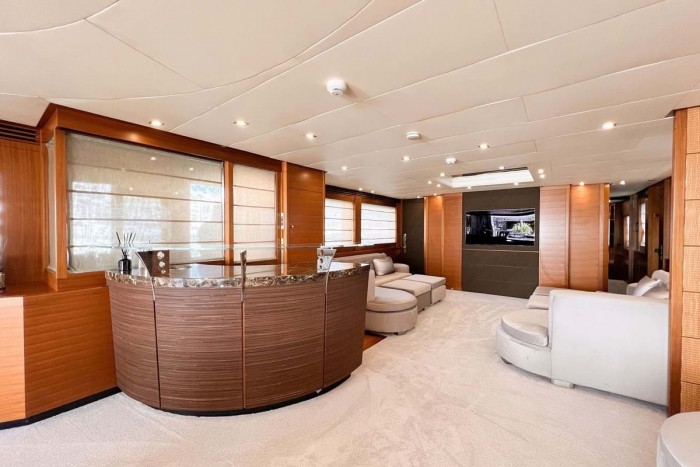 Sebesség és luxus találkozik ebben a szupergyors jachtban 4 | Vezess Sebesség és luxus találkozik ebben a szupergyors jachtban 4