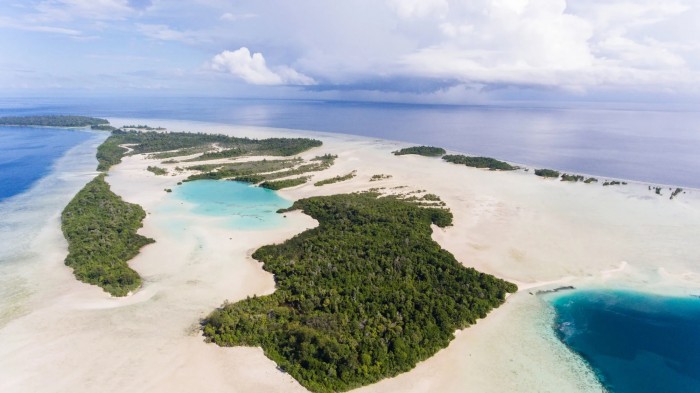 Száz álomszép szigetet ad el egyben Indonézia 1