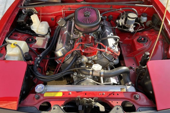 Állja a sarat a V8-assal felvértezett, 30 éves MX-5 6