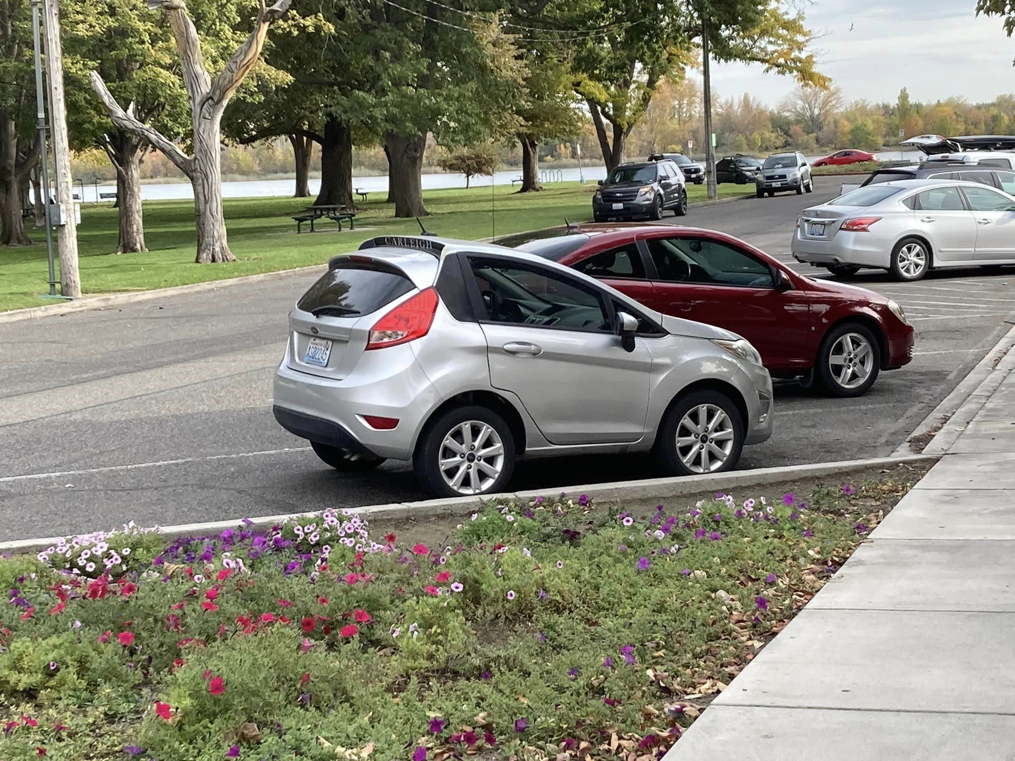 Vajon mi célt szolgál ez a rejtélyes, tákolt törpeautó? 3