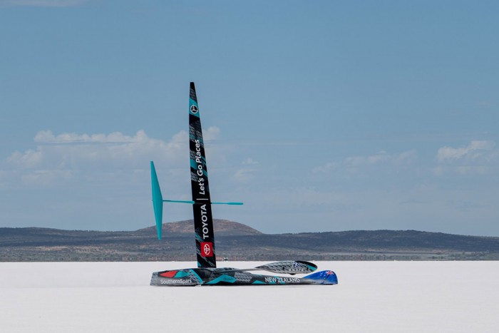 Megdőlt a vitorlázás szárazföldi sebességrekordja