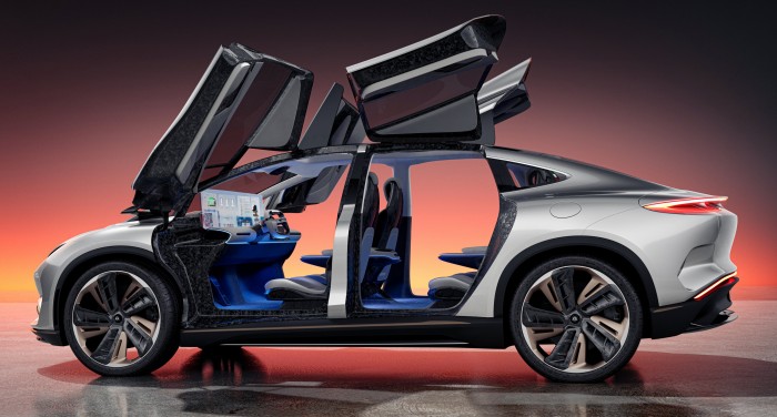 Igazi moziterem van ebben az autóban 8