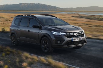 Már Daciából is van hibrid