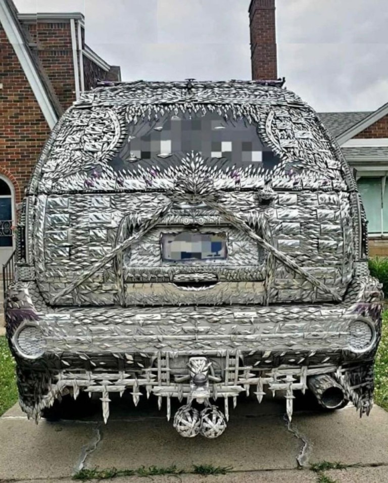 Az ezüstpikkelyes tuning GMC látványára nem készít fel semmi 3