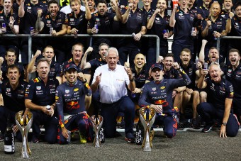 F1: Piát kapott minden Red Bull-csapattag Pereztől
