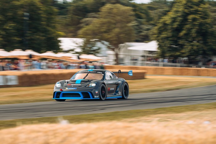 1088 lóerőtől már nagyon lehet félni 13