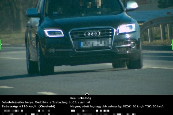 Kitettek egy traffipaxot Gödöllőn, ketten is 130-cal rongyoltak el előtte