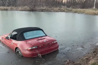 Így tüntetik el egy hurrikán nyomait a profik