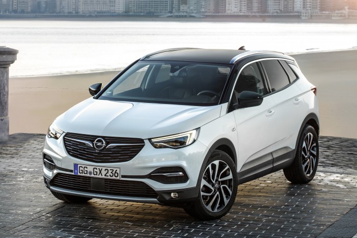 Megbízhatónak tartott autók gyulladhatnak ki 10