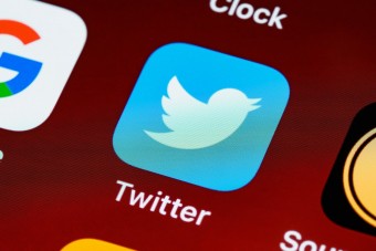 Elon Musk megkérdezte a Twitter népét, lemondjon-e?