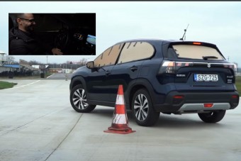 Letakart ablakokkal vezetni? Fogd meg a söröm!