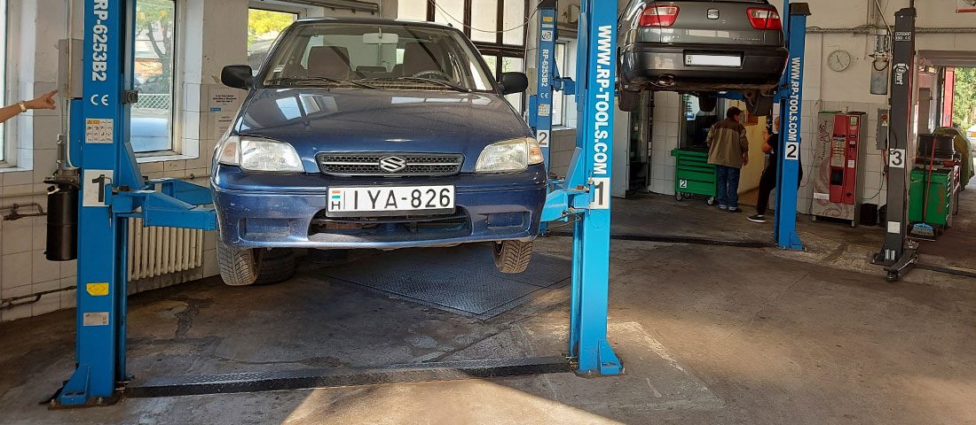 Mindent azért a régi Suzuki Swift sem bír ki