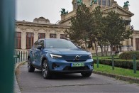 Nagy ígéret, kis hatótáv. Tudja ezt feledtetni az XC40? 37