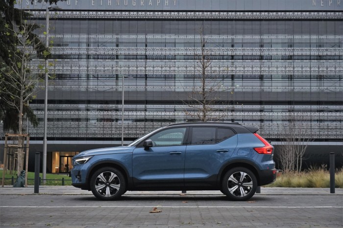 Nagy ígéret, kis hatótáv. Tudja ezt feledtetni az XC40? 61 Nagy ígéret, kis hatótáv. Tudja ezt feledtetni az XC40? 61