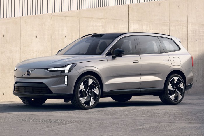 Összecsap a régi és az új világ 2023-ban 28