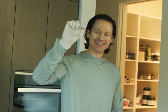 Dollármilliókkal küzdi le az öregedést ez a férfi