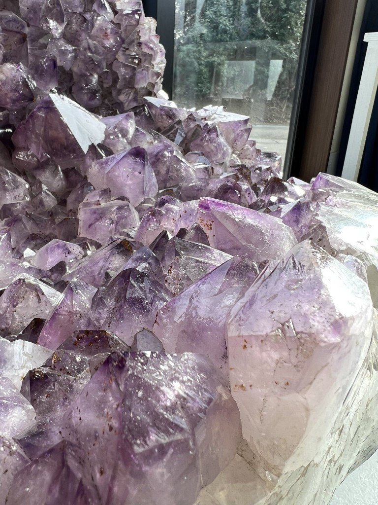 Ülésre alkalmatlan ez a szék, mégis méregdrágán árulják 3 | Vezess Ülésre alkalmatlan ez a szék, mégis méregdrágán árulják 3