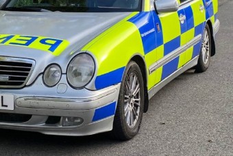 Nagyot néznek az emberek, amikor meglátják ezt a rendőrautót