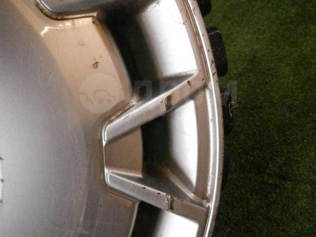 A neten kínálják eladásra Putyin limuzinjának kerekét 5