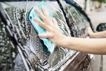 600 ezres büntetés autómosásért