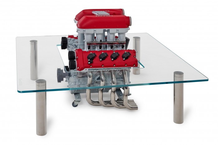 Ennek a Ferrarinak a nappaliban a helye 7