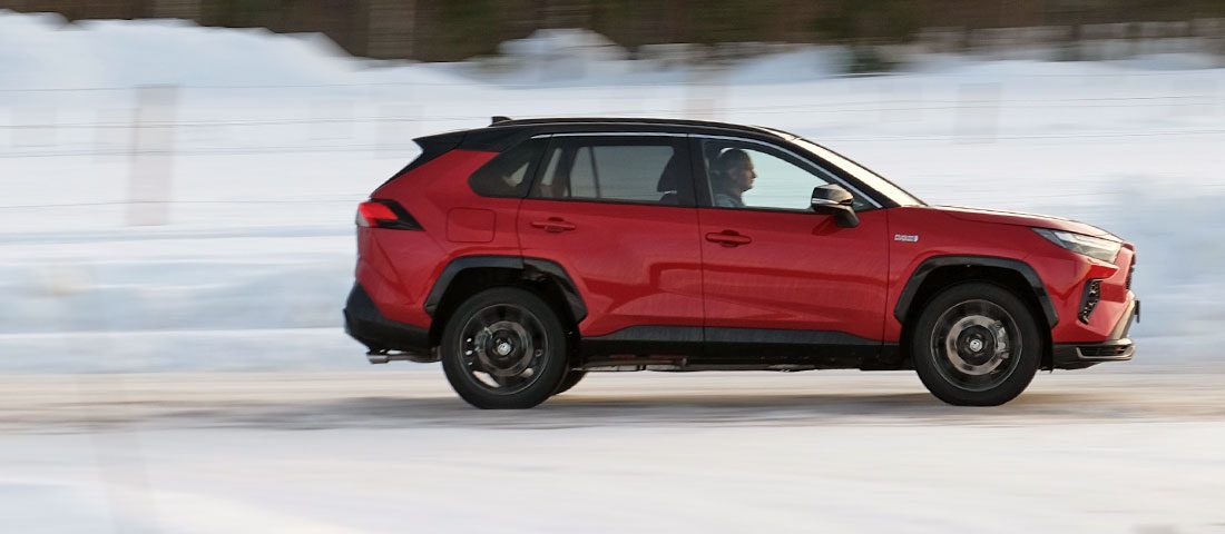 Jégre tettünk egy új Toyotát