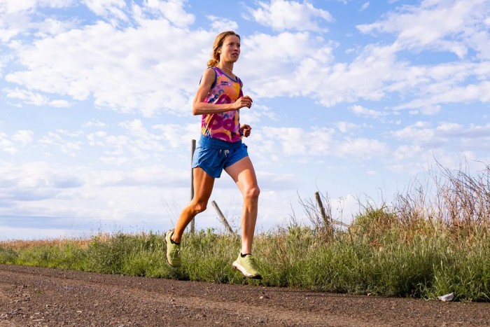 Zsinórban 150 maratont futott az új Guinness-rekorder