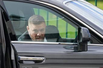 Elütötték Conor McGregort, hazavitte a gázolója