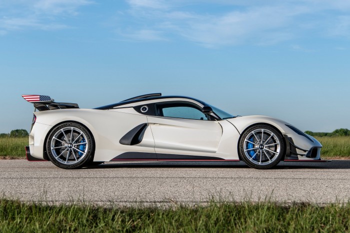 Ennél unalmasabban is elkölthetsz egymilliárdot 8