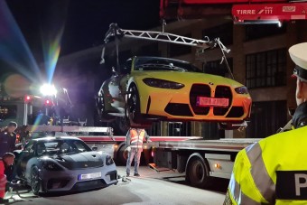 Illegális versenyzés a rendőrök orra előtt, az elkobzott autók ára ment az államkasszába