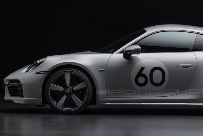 Porsche 200 millióért: a hülyének is megéri, nem?