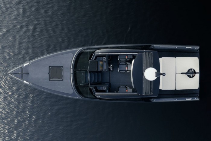 Villanyautóból építették ezt a hajót 6