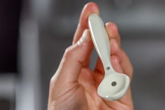 Megrázza a nyelved evés közben az elektromos kanál, de ez jó