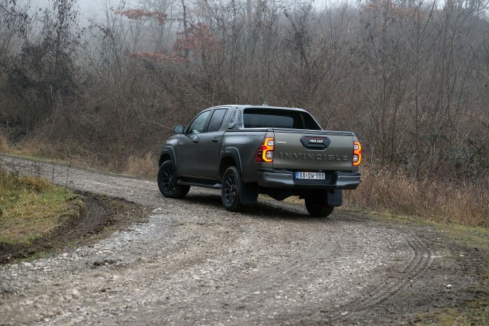 A fél világ nem tévedhet – Toyota Hilux teszt 86 A fél világ nem tévedhet – Toyota Hilux teszt 86